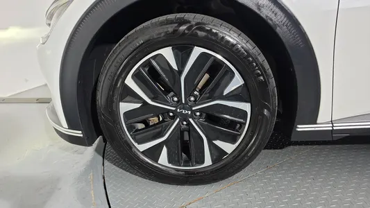 Kia EV6 2021 5