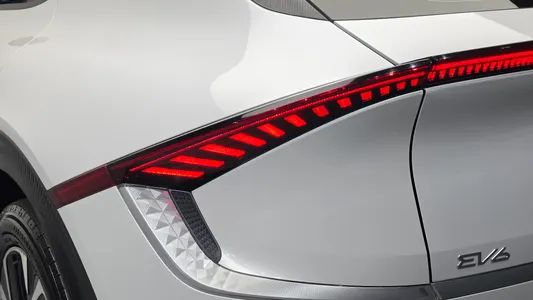 Kia EV6 2021 23