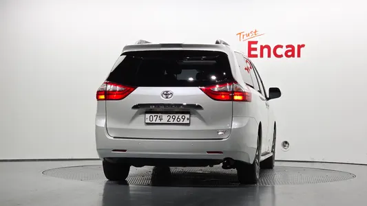 Toyota 시에나 3.5 AWD 2018 4