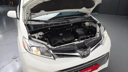 Toyota 시에나 3.5 AWD 2018 6