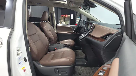 Toyota 시에나 3.5 AWD 2018 11