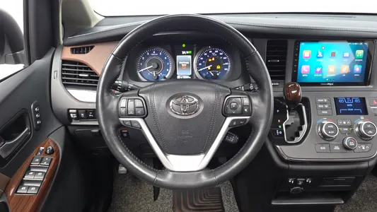 Toyota 시에나 3.5 AWD 2018 14