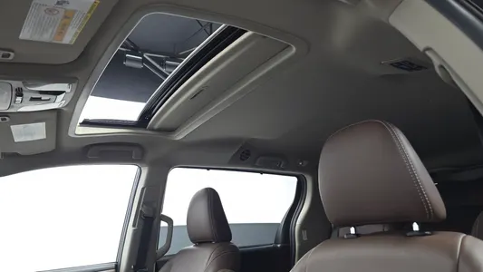 Toyota 시에나 3.5 AWD 2018 28