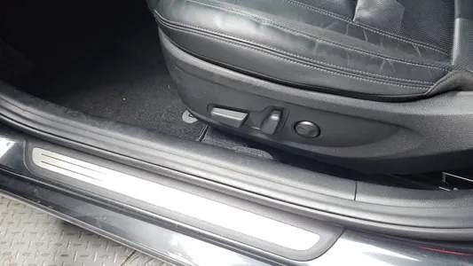 Hyundai IG 3.0 LPi 2020 32