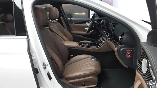 Mercedes-Benz E-Class W213 E450 4MATIC 2021 10
