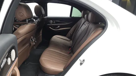 Mercedes-Benz E-Class W213 E450 4MATIC 2021 26