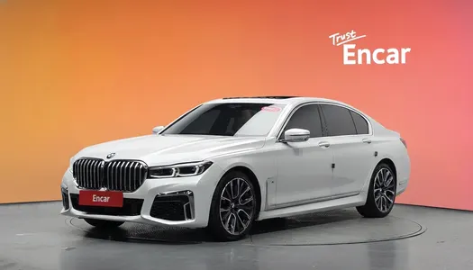 BMW 7 Series (G11) 740i M 2020 20