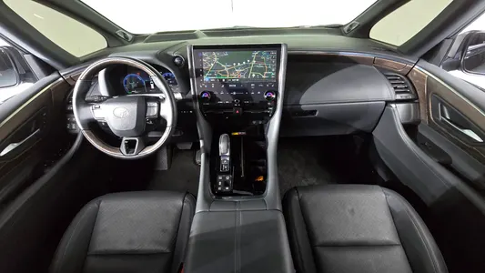 Toyota 4 2.5 HEV AWD 2025 7