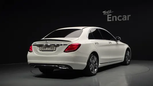 Mercedes-Benz C-Class W205 C220 d 2018