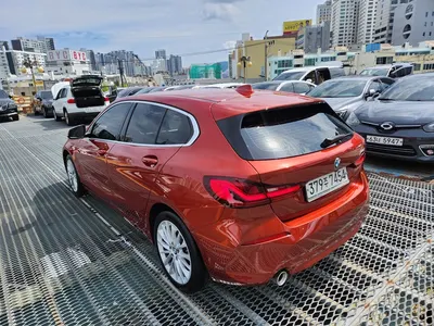 BMW 1 Series (F40) 118d 2020 4