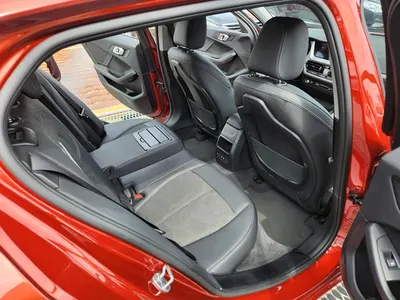 BMW 1 Series (F40) 118d 2020 15