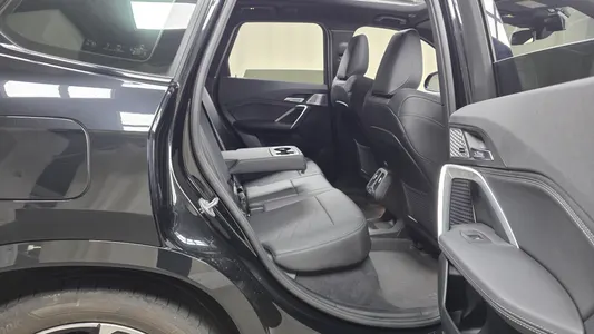 BMW iX1 (U11) xDrive 30 M 2023 10