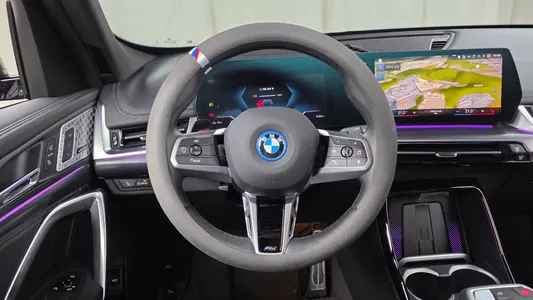 BMW iX1 (U11) xDrive 30 M 2023 13
