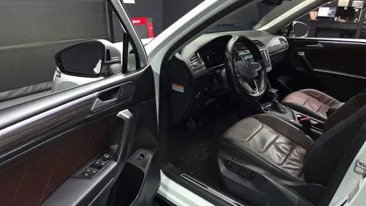 Volkswagen 티구안 올스페이스 2.0 TSI 2023 10