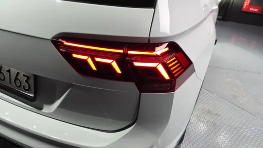 Volkswagen 티구안 올스페이스 2.0 TSI 2023 23