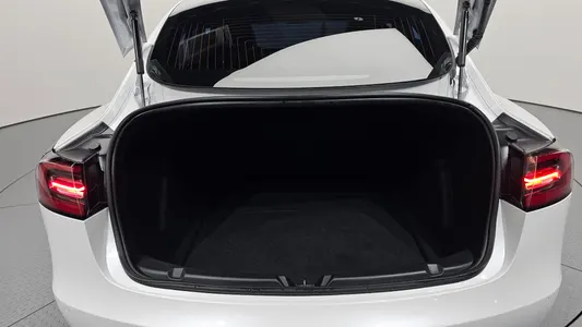 Tesla 3 AWD 2020 20