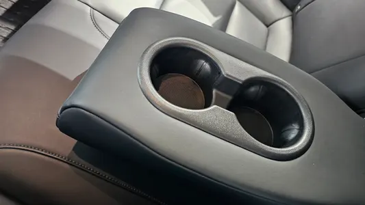 Tesla 3 AWD 2020 28