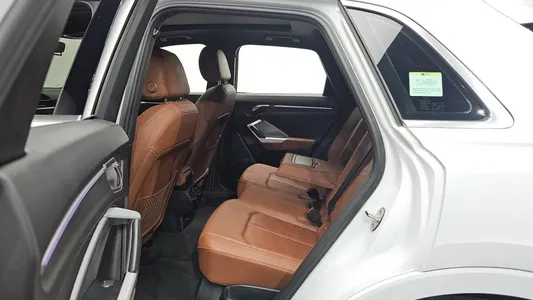 Audi Q3 (F3) 40 TFSI 2024 12