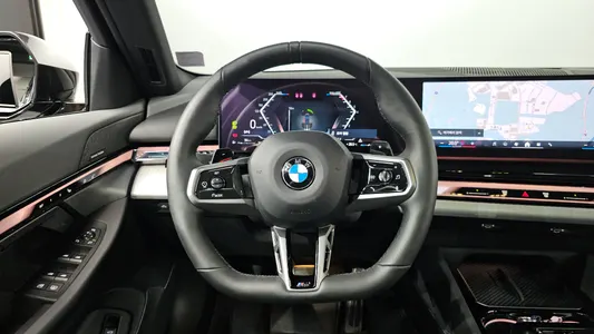 BMW 5 Series (G60) 530i xDrive M 2024 12