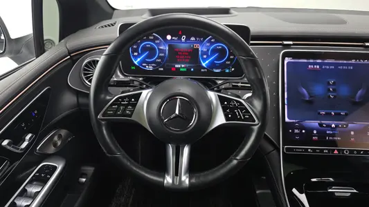 Mercedes-Benz EQE V295 EQE350+ 2023 14