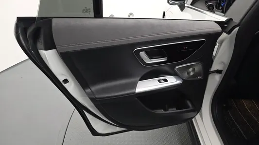 Mercedes-Benz EQE V295 EQE350+ 2023 25