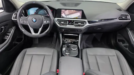 BMW 3 Series (G20) 320d 2019 6