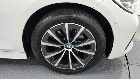 BMW 3 Series (G20) 320d 2019 21