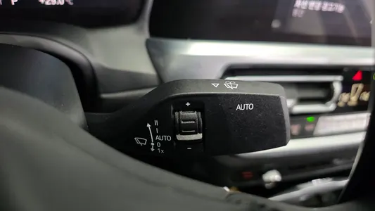 BMW 3 Series (G20) 320d 2019 28