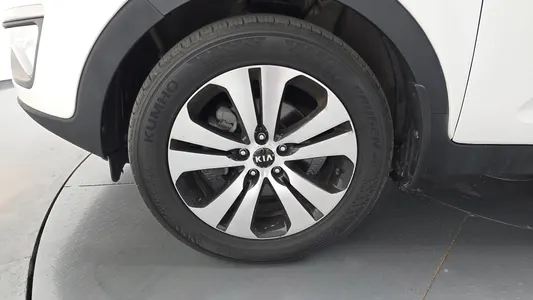 Kia R 2WD TLX 2012 5
