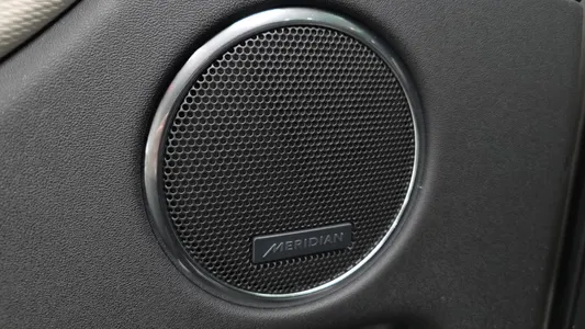 Land Rover 2 P250 SE 2024 18