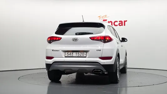 Hyundai Tucson 1.7 2WD 2017 4