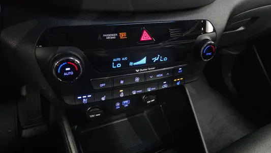 Hyundai Tucson 1.7 2WD 2017 16