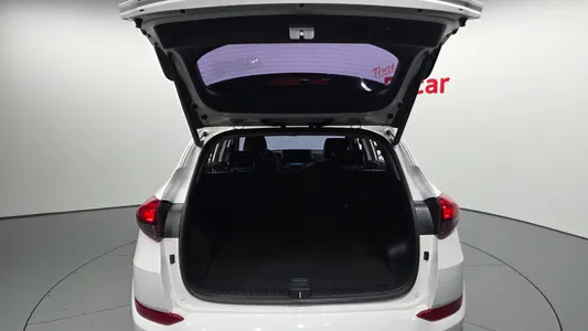 Hyundai Tucson 1.7 2WD 2017 19