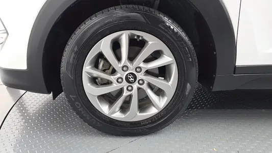 Hyundai Tucson 1.7 2WD 2017 22