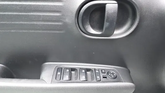 Hyundai Casper 2022 28