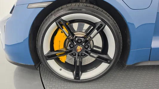 Porsche 타이칸 4S 2021 5