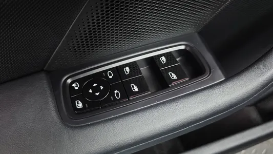 Porsche 타이칸 4S 2021 36