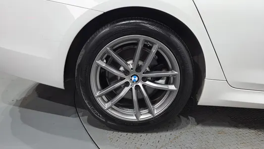 BMW 5 Series (G30) 520d M 2018 5