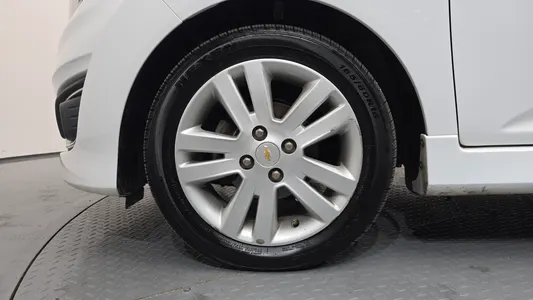 Chevrolet Spark LT 2015 5