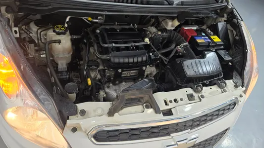 Chevrolet Spark LT 2015 6