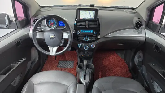 Chevrolet Spark LT 2015 7