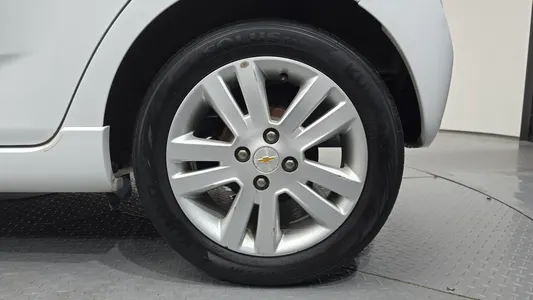Chevrolet Spark LT 2015 22