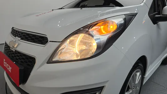 Chevrolet Spark LT 2015 23
