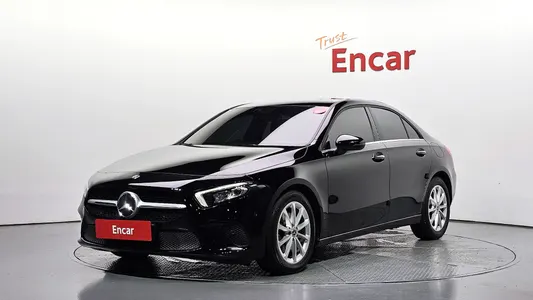 Mercedes-Benz A-Class W177 A220 2020