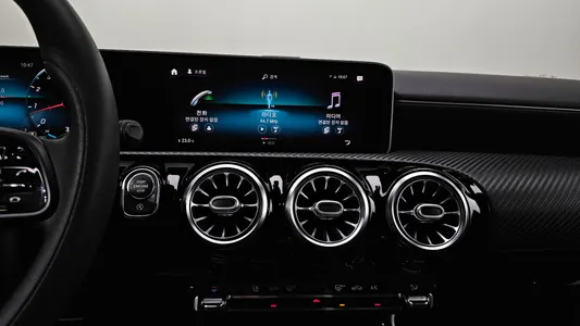 Mercedes-Benz A-Class W177 A220 2020 14