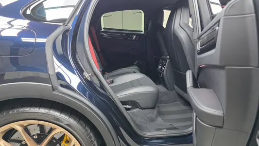 Porsche (PO536) 4.0 GT 2022 11