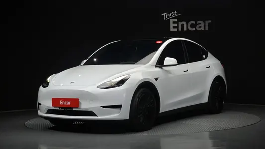 Tesla Y RWD 2024