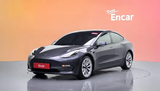 Tesla 3 AWD 2022