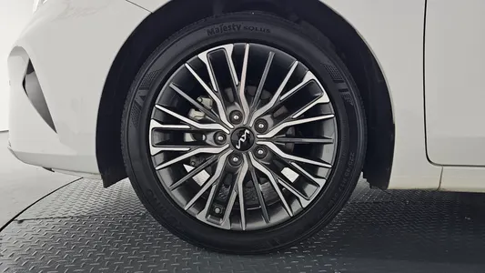 Kia K3 2 1.6 2022 5
