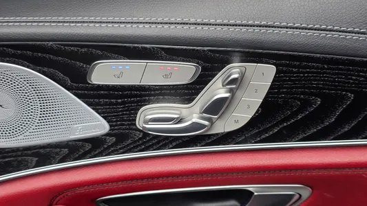 Mercedes-Benz CLS-Class C257 CLS300d 4MATIC 2022 35